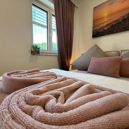 Apartment Donau Vibes Luxury Family Near And Highway Linz