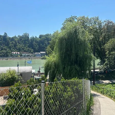 Apartment Donau Vibes Luxury Family Near And Highway Linz
