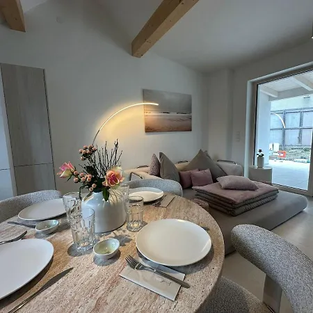 Donau Vibes Luxury Family Near And Highway Apartment